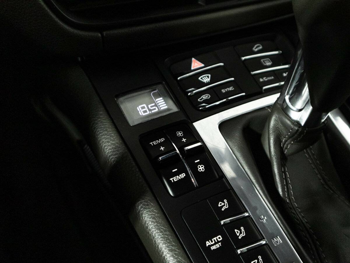 Porsche Macan с пробегом — 2019 год. Фото: #20