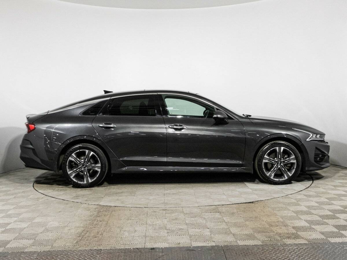 Kia K5 с пробегом — 2021 год. Фото: #3