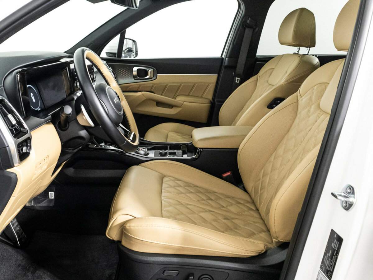 Kia Sorento с пробегом — 2023 год. Фото: #17