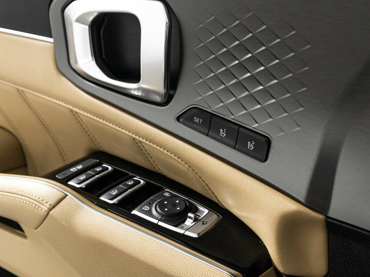 Kia Sorento с пробегом — 2023 год. Фото: #21