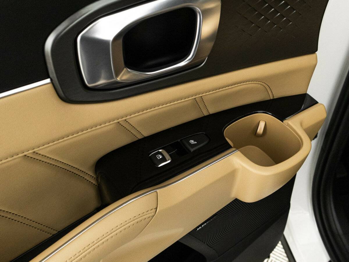 Kia Sorento с пробегом — 2023 год. Фото: #34