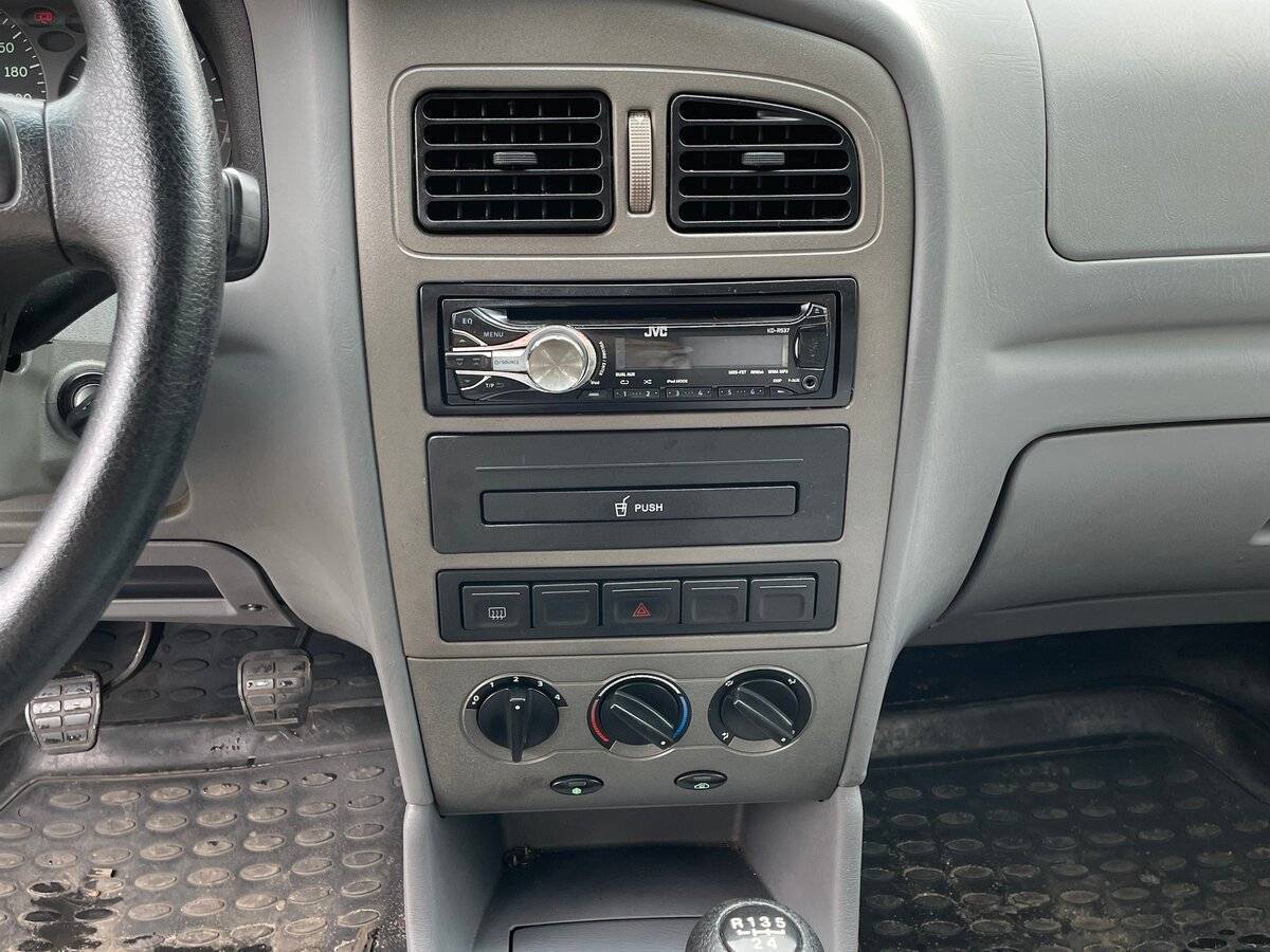 Chery Amulet (A15) с пробегом — 2007 год. Фото: #8