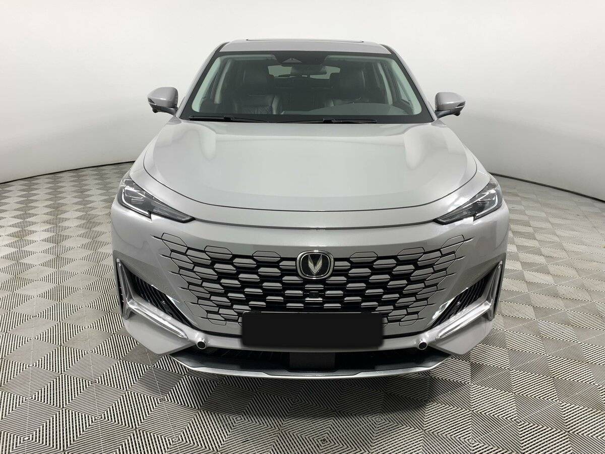 Changan UNI-K с пробегом — 2023 год. Фото: #1