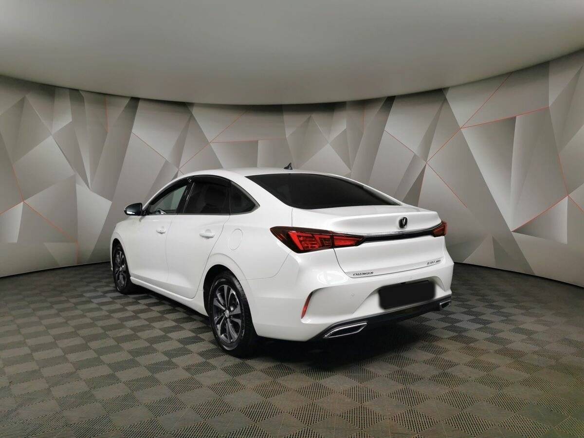 Changan Eado Plus с пробегом — 2023 год. Фото: #3