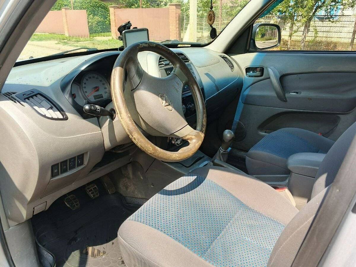 Chery Tiggo (T11) с пробегом — 2008 год. Фото: #5