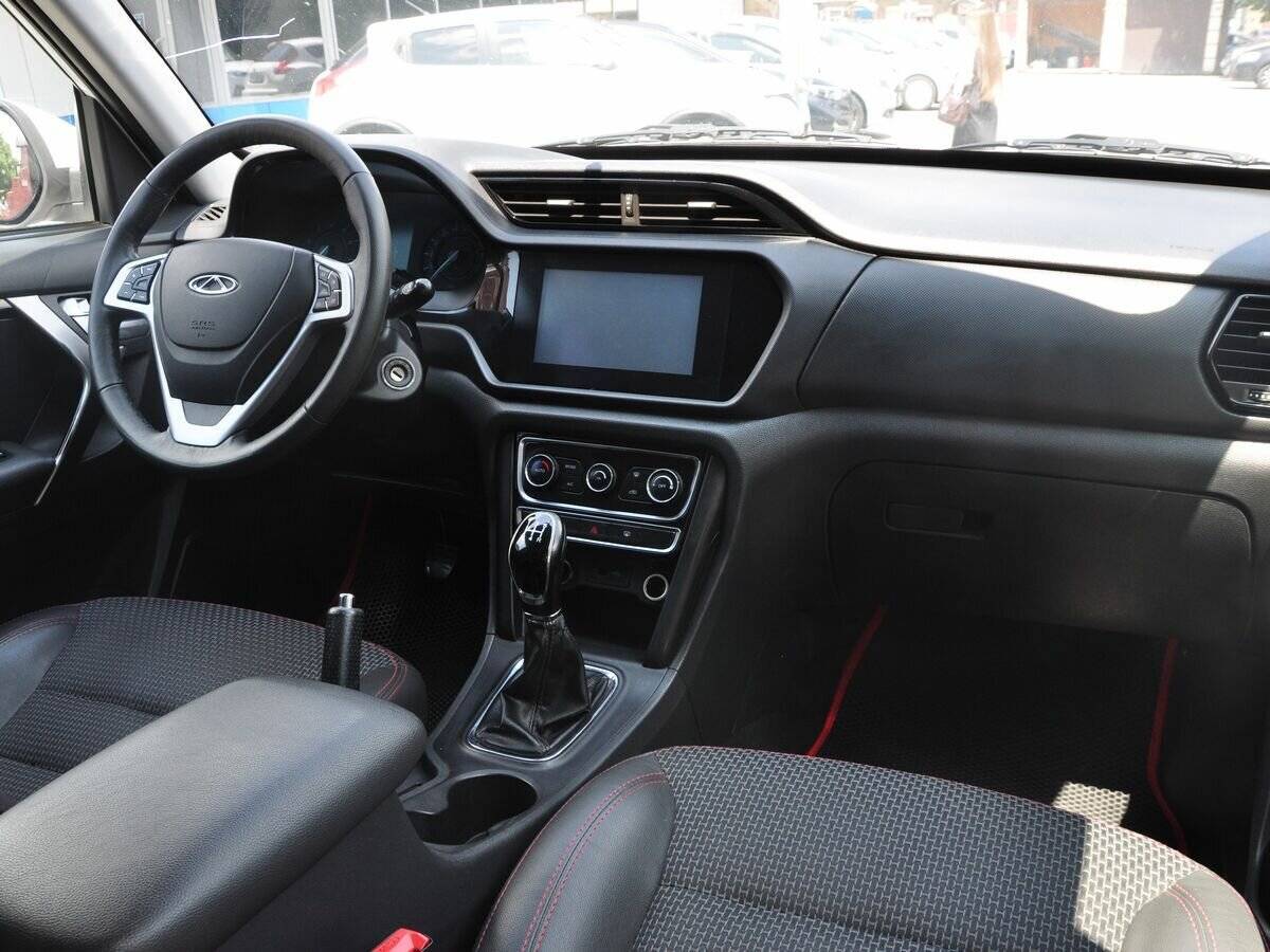 Chery Tiggo 3 с пробегом — 2017 год. Фото: #17