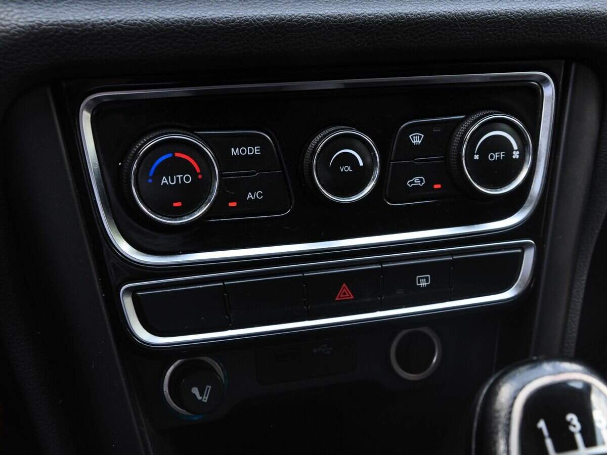 Chery Tiggo 3 с пробегом — 2017 год. Фото: #26