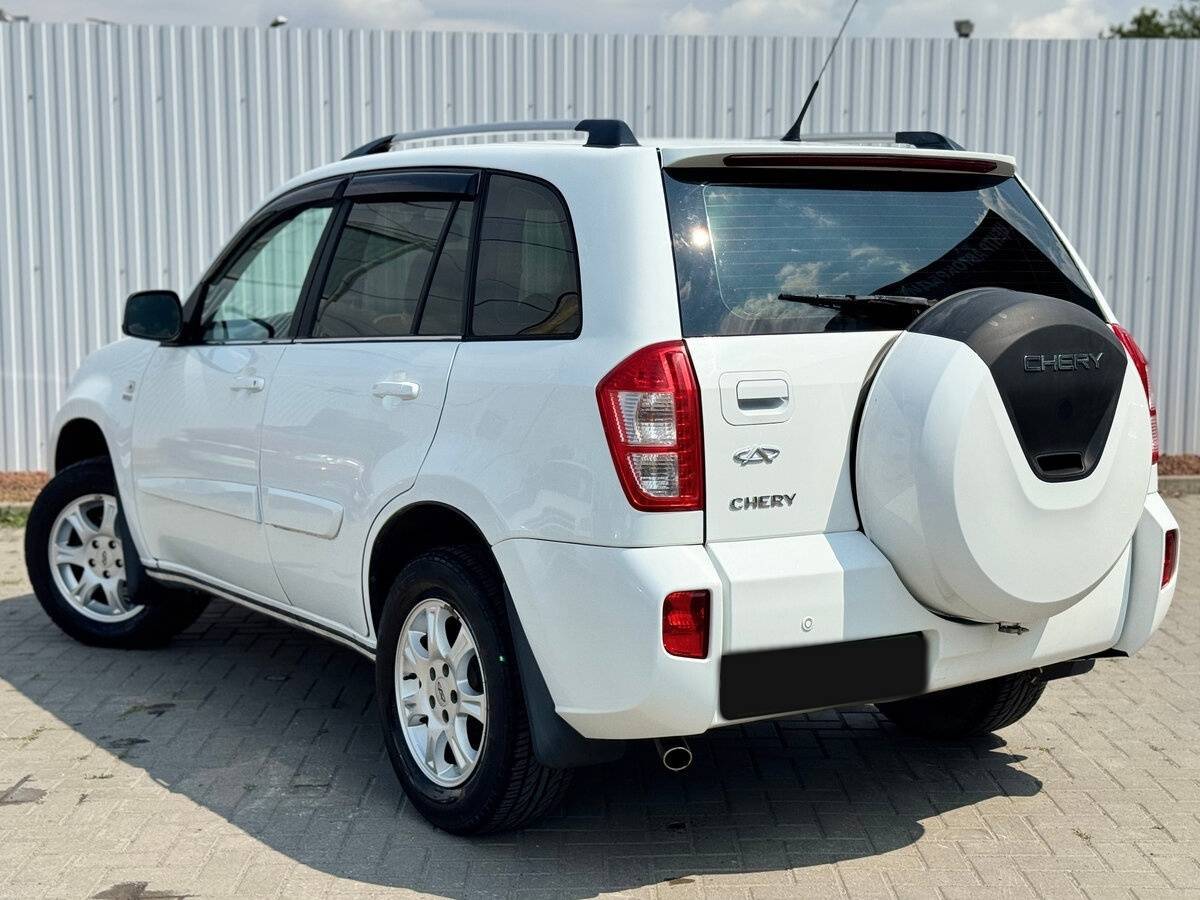 Chery Tiggo (T11) с пробегом — 2013 год. Фото: #6