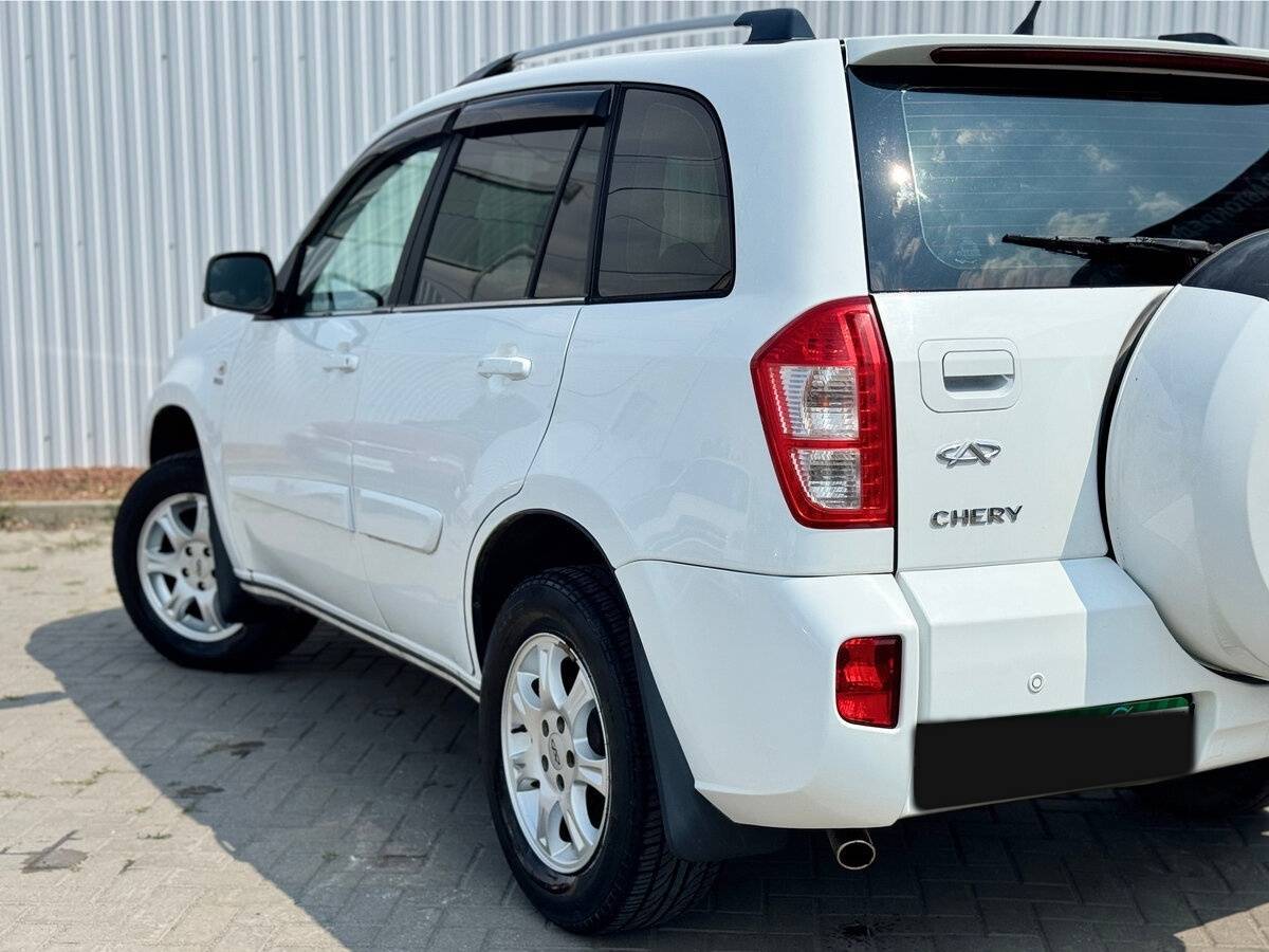 Chery Tiggo (T11) с пробегом — 2013 год. Фото: #7