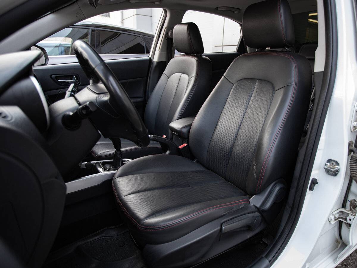 Changan Eado с пробегом — 2014 год. Фото: #8