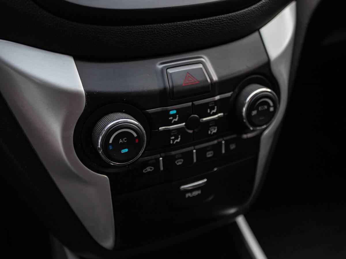 Changan Eado с пробегом — 2014 год. Фото: #17