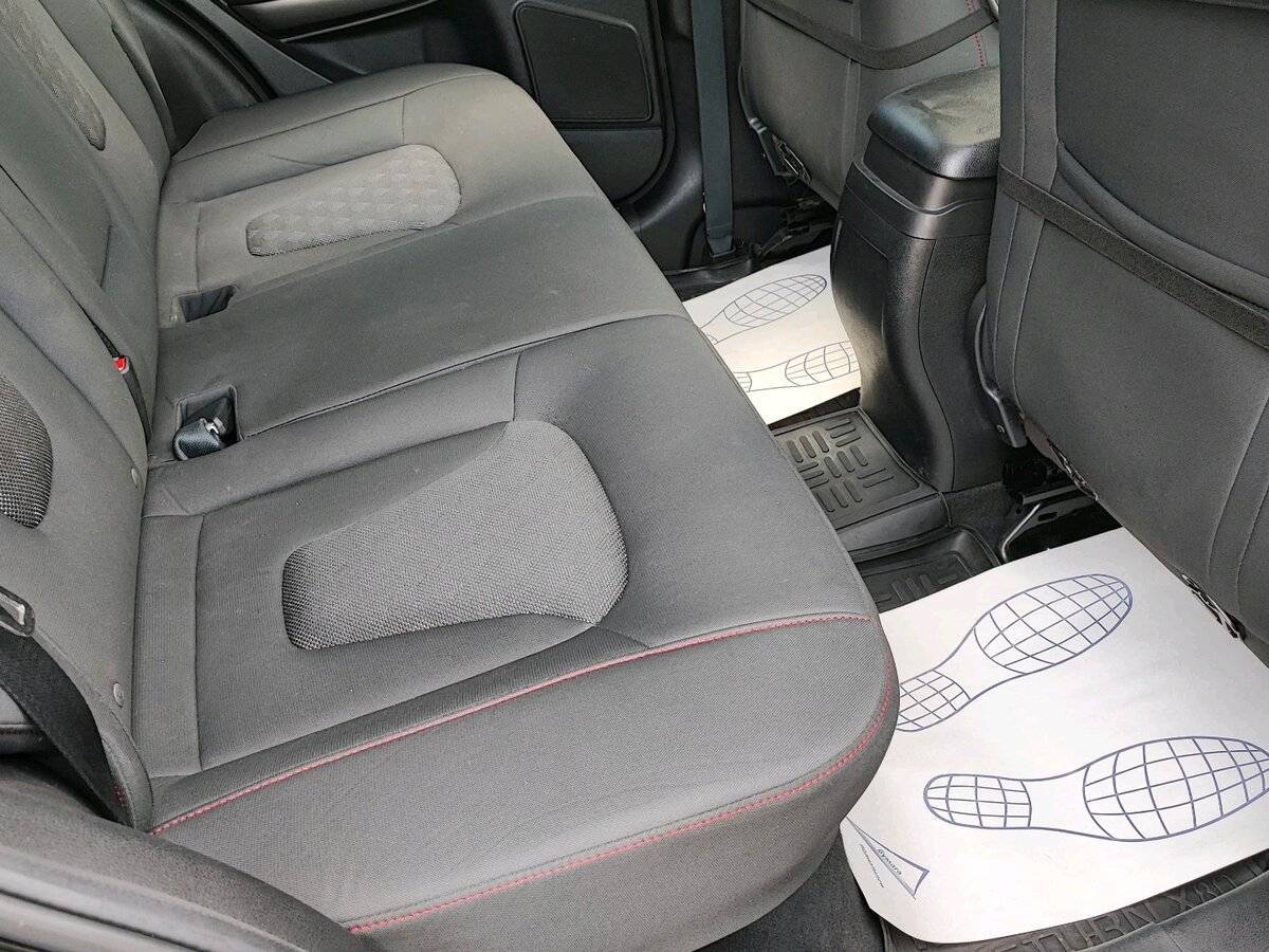 FAW Besturn X80 с пробегом — 2017 год. Фото: #9