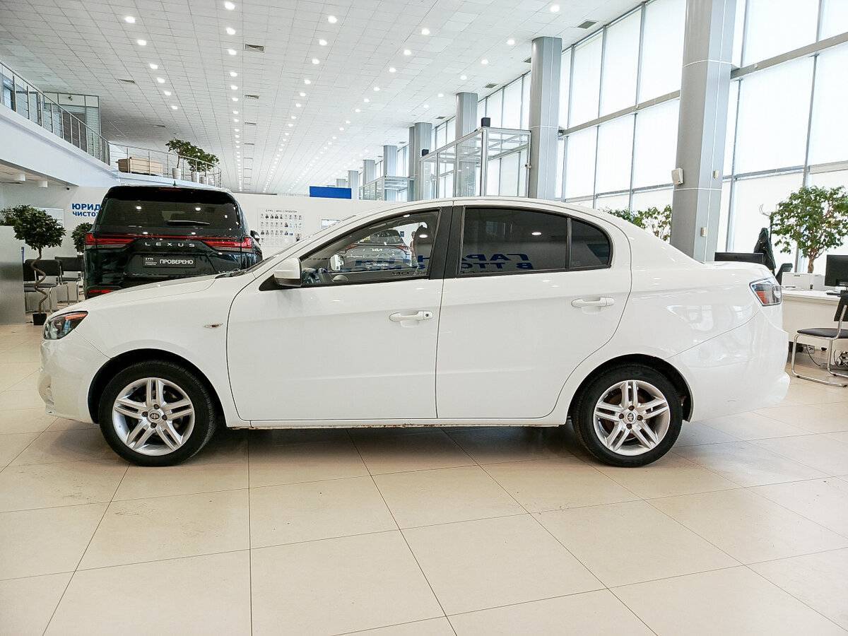 FAW Oley с пробегом — 2014 год. Фото: #7