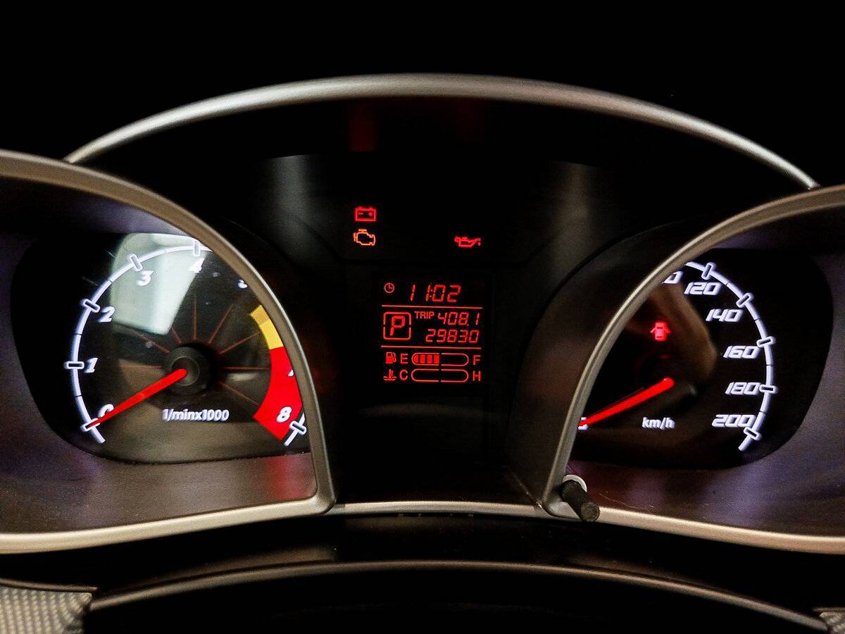 FAW Oley с пробегом — 2014 год. Фото: #12