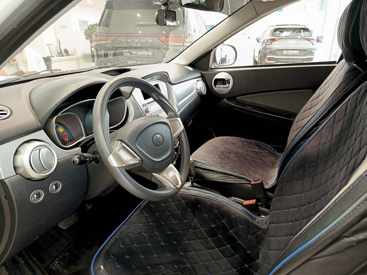 FAW Oley с пробегом — 2014 год. Фото: #15