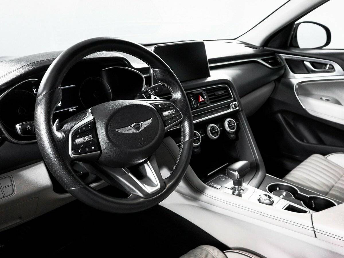 Genesis G70 с пробегом — 2019 год. Фото: #13