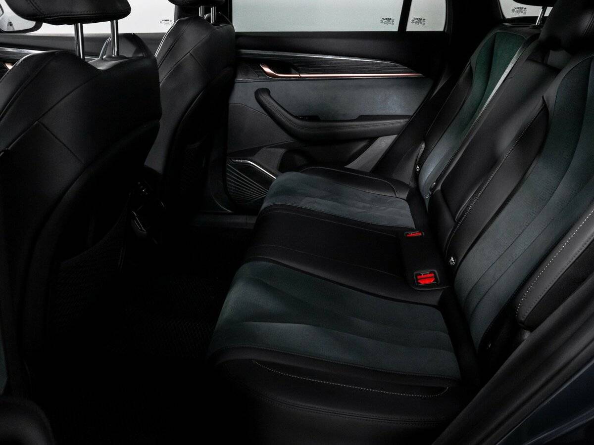 Geely Monjaro с пробегом — 2023 год. Фото: #9