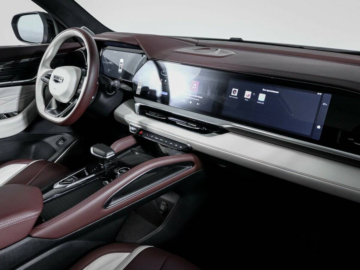 Geely Monjaro с пробегом — 2023 год. Фото: #8