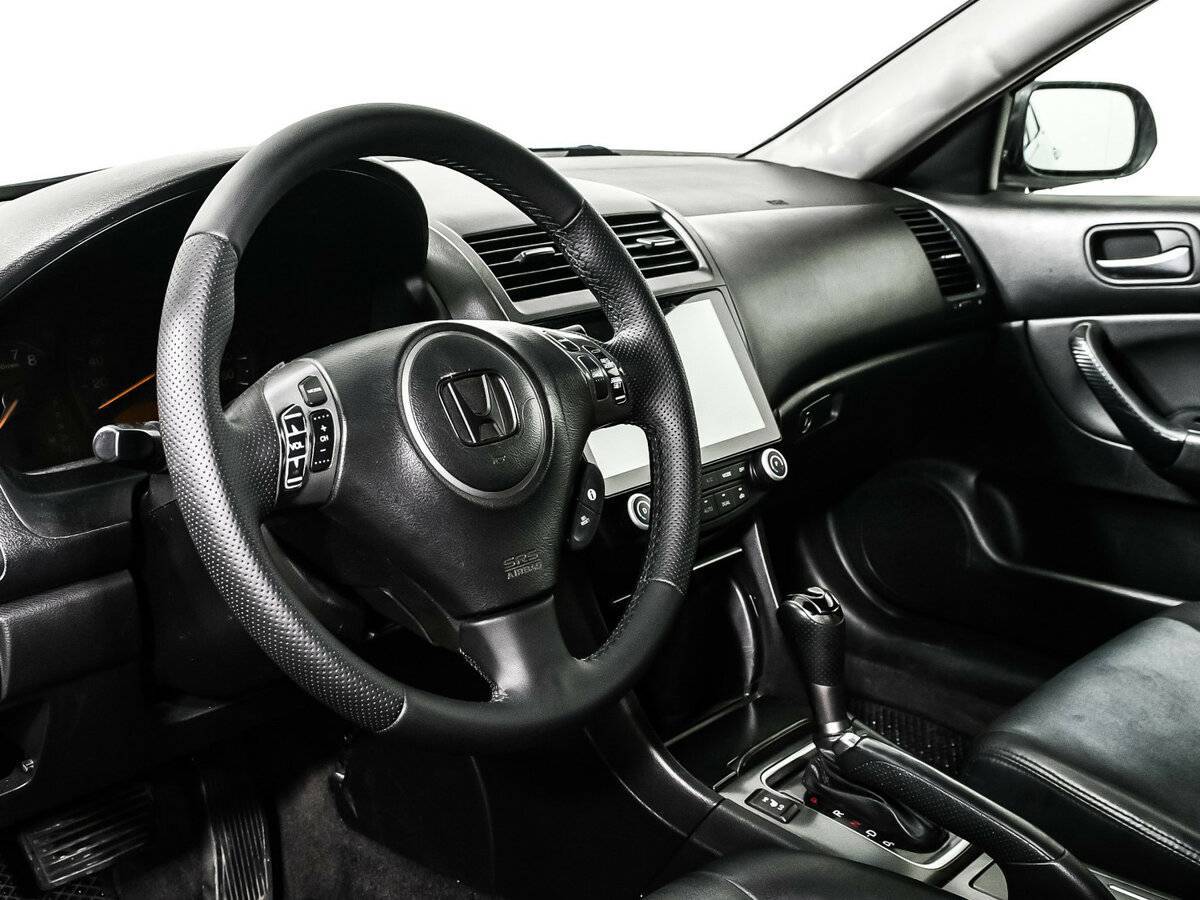 Honda Accord с пробегом — 2007 год. Фото: #11