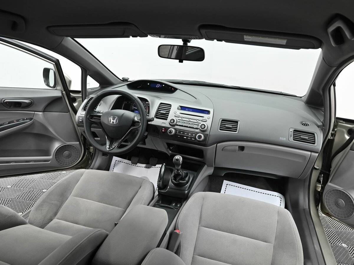 Honda Civic с пробегом — 2008 год. Фото: #10