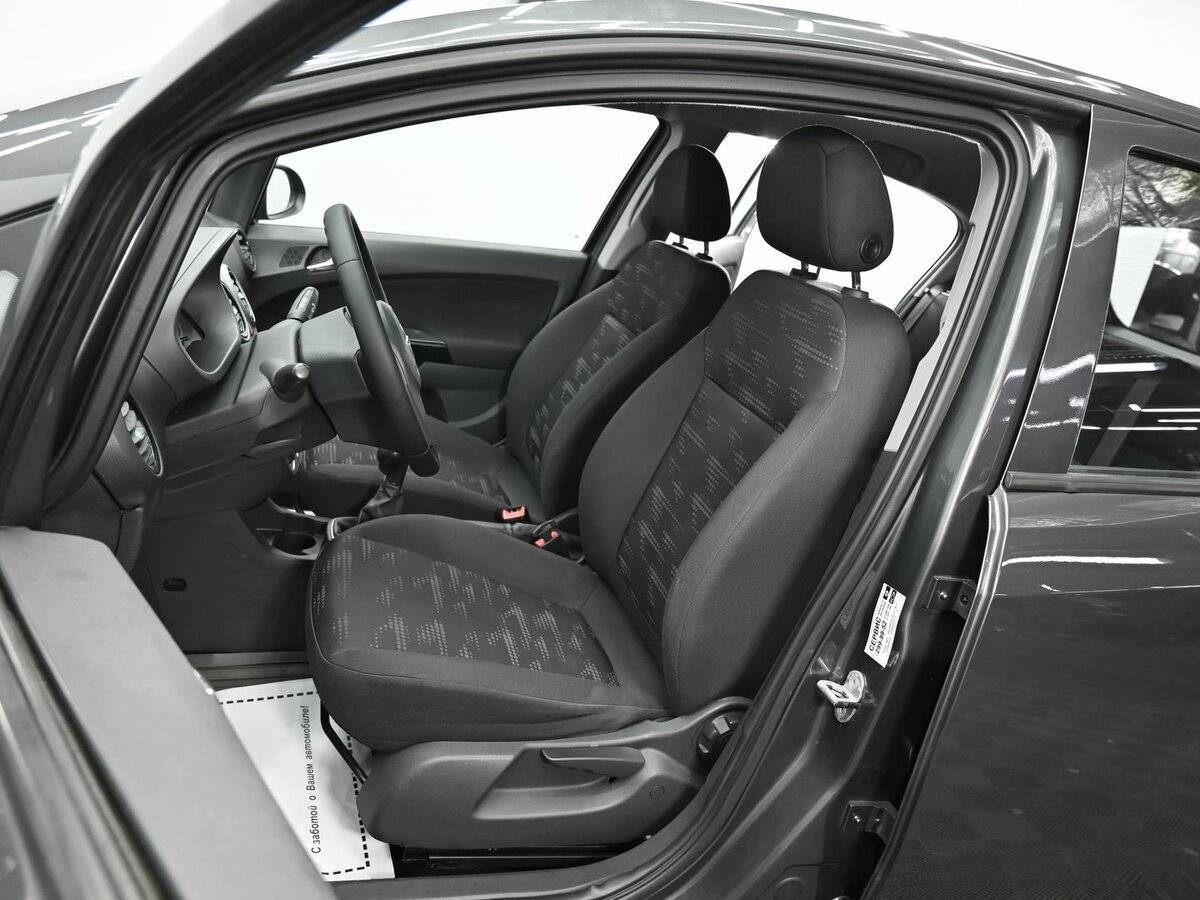 Opel Corsa с пробегом — 2011 год. Фото: #5