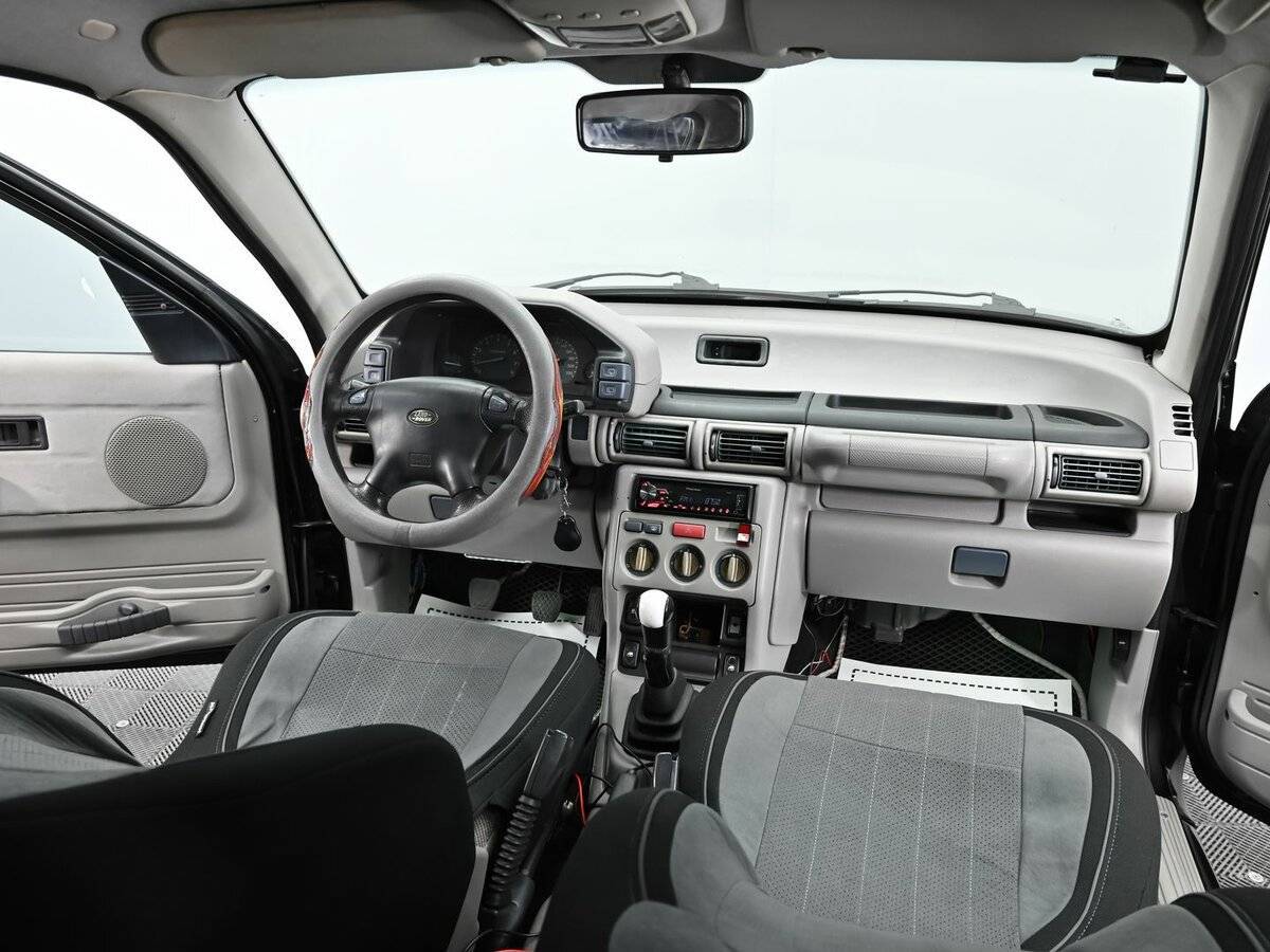 Land Rover Freelander с пробегом — 1999 год. Фото: #8
