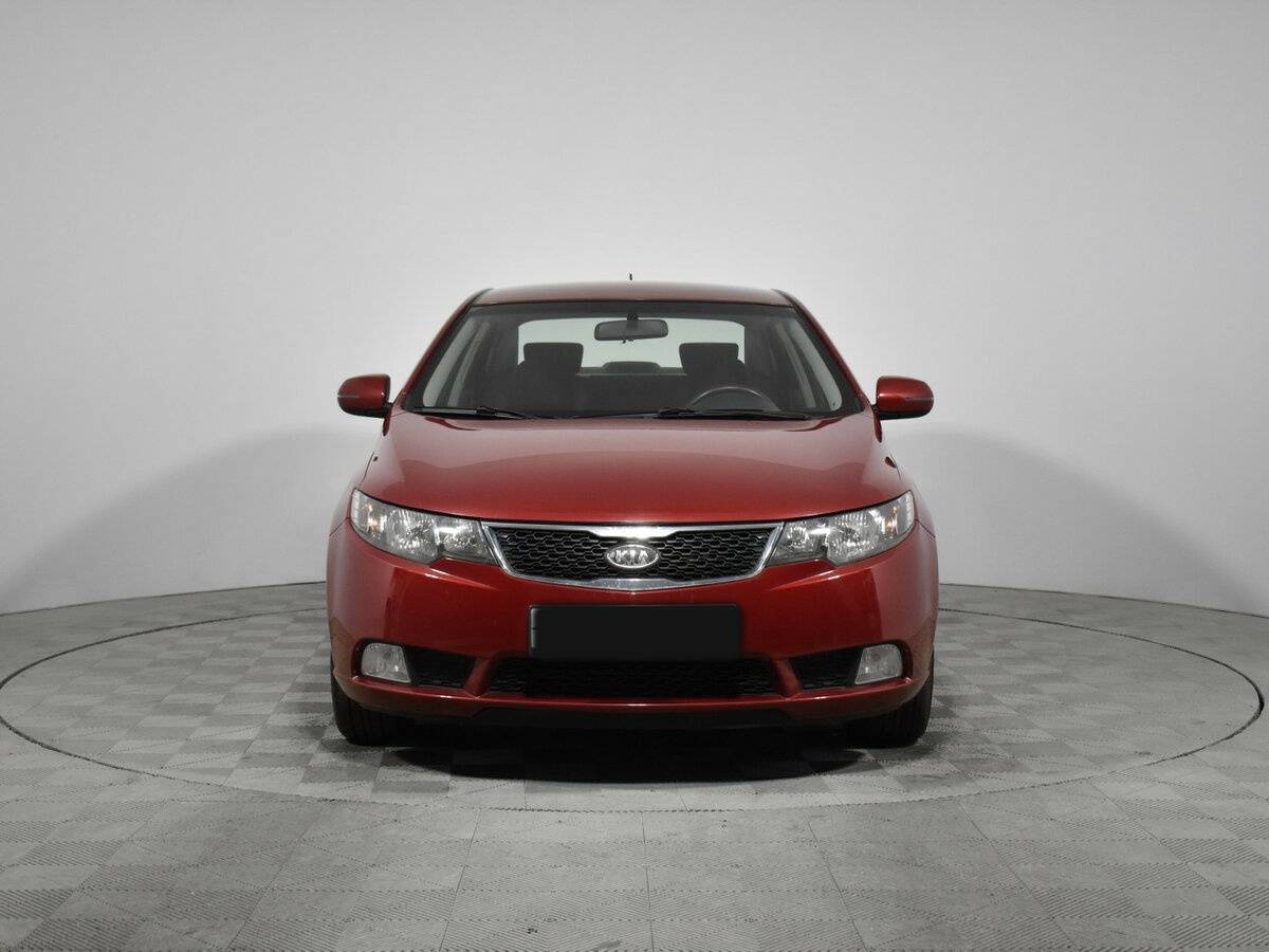 Kia Cerato с пробегом — 2011 год. Фото: #1