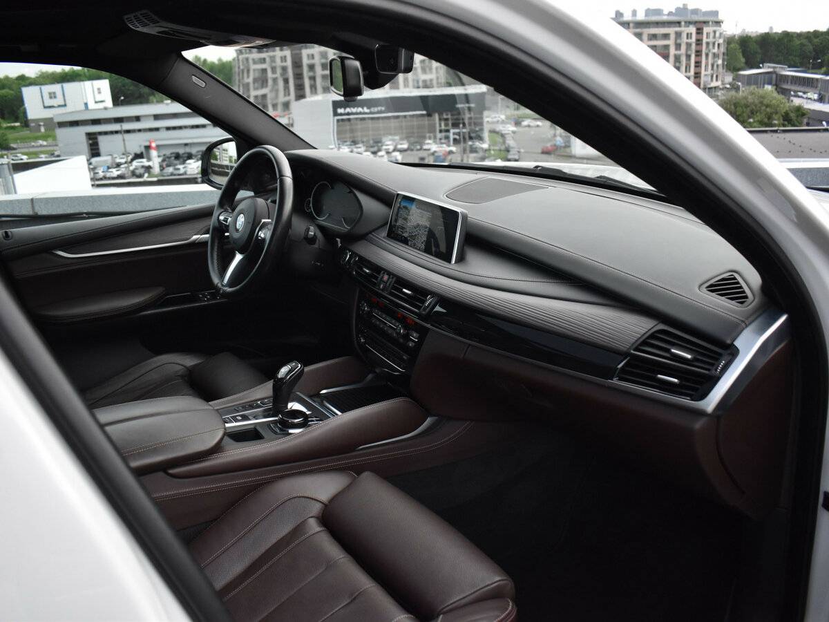 BMW X5 с пробегом — 2017 год. Фото: #11