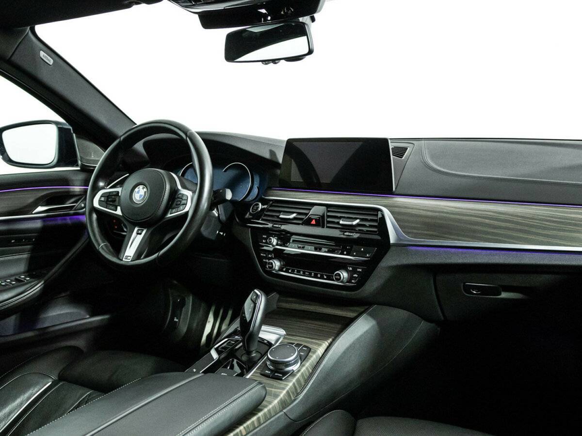 BMW 5 серии с пробегом — 2017 год. Фото: #8