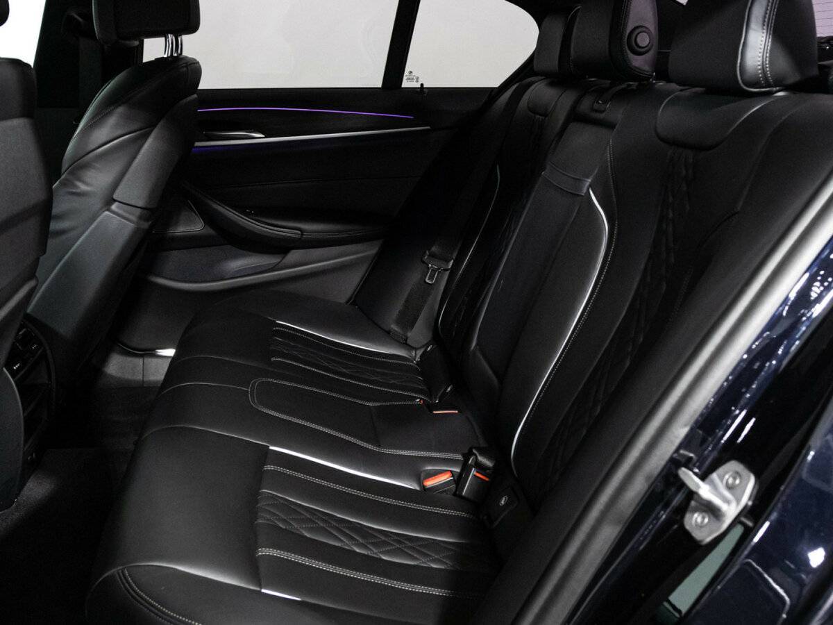 BMW 5 серии с пробегом — 2017 год. Фото: #9