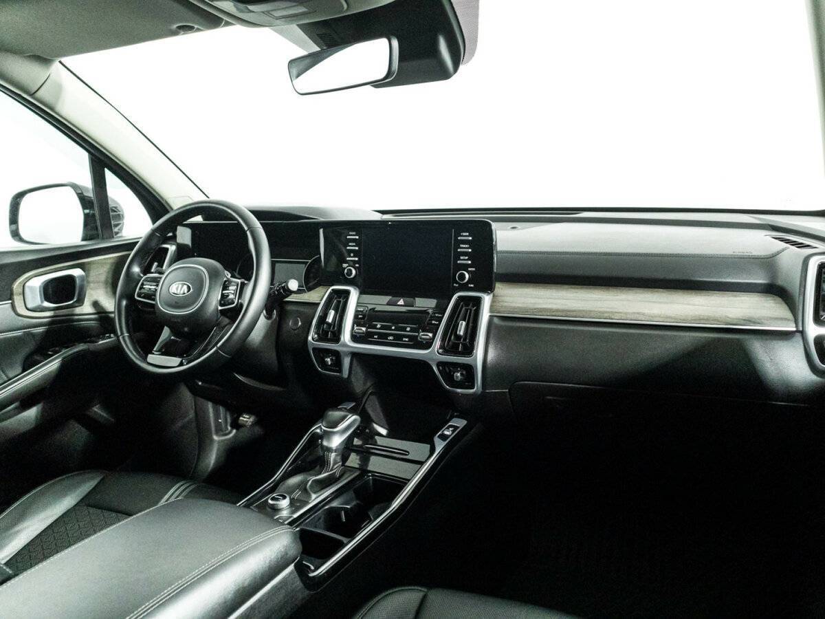 Kia Sorento с пробегом — 2020 год. Фото: #8