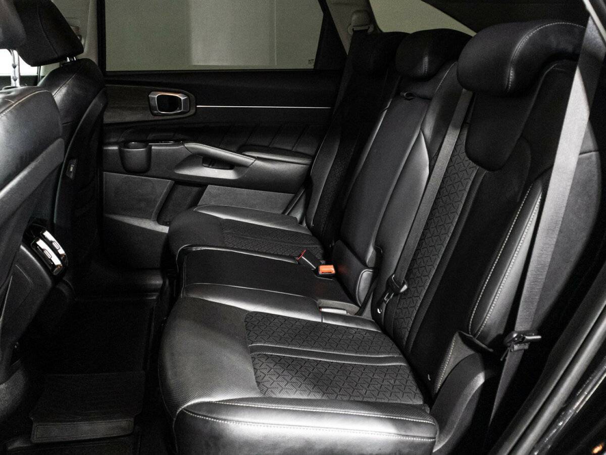 Kia Sorento с пробегом — 2020 год. Фото: #9