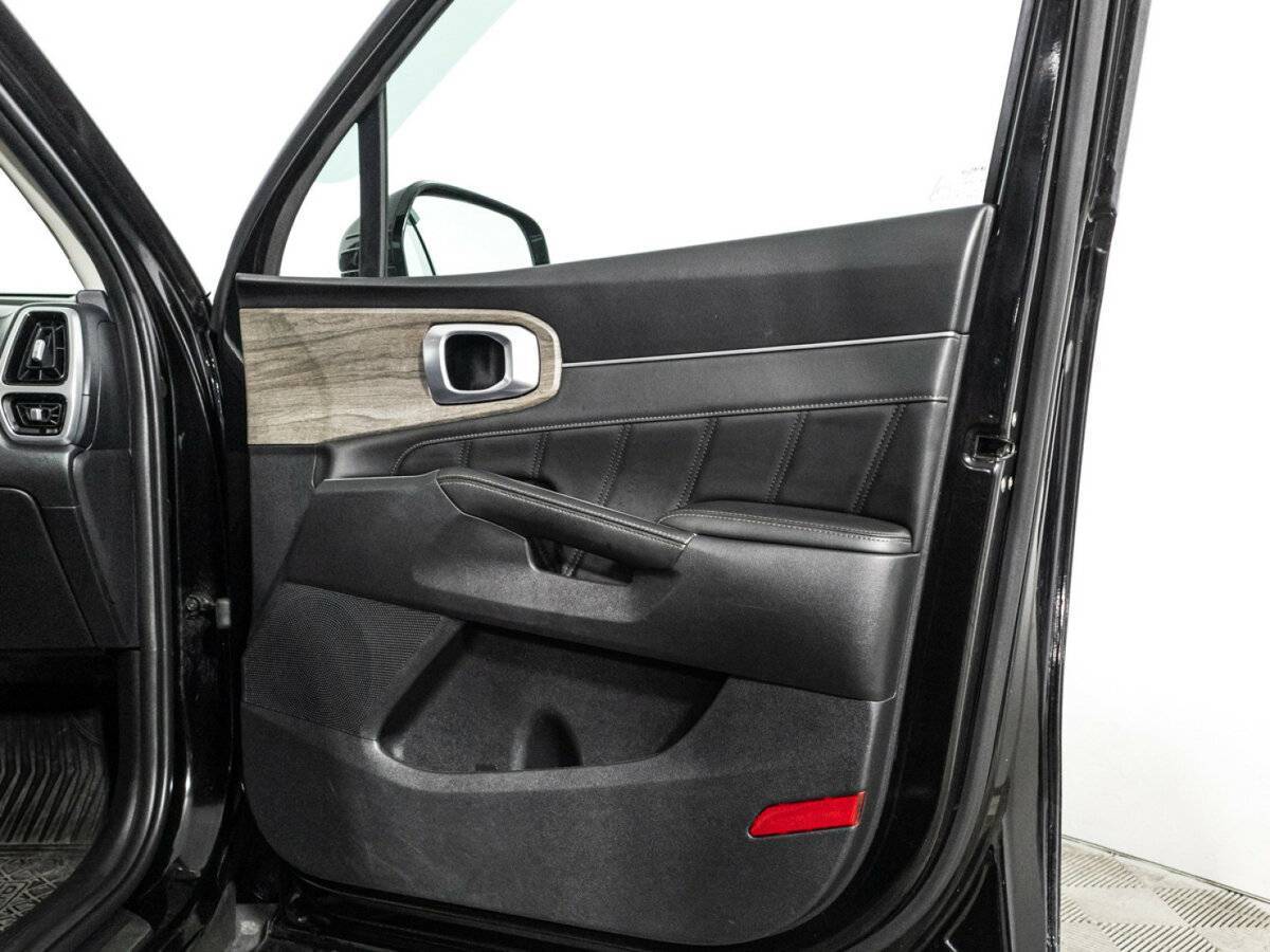 Kia Sorento с пробегом — 2020 год. Фото: #28