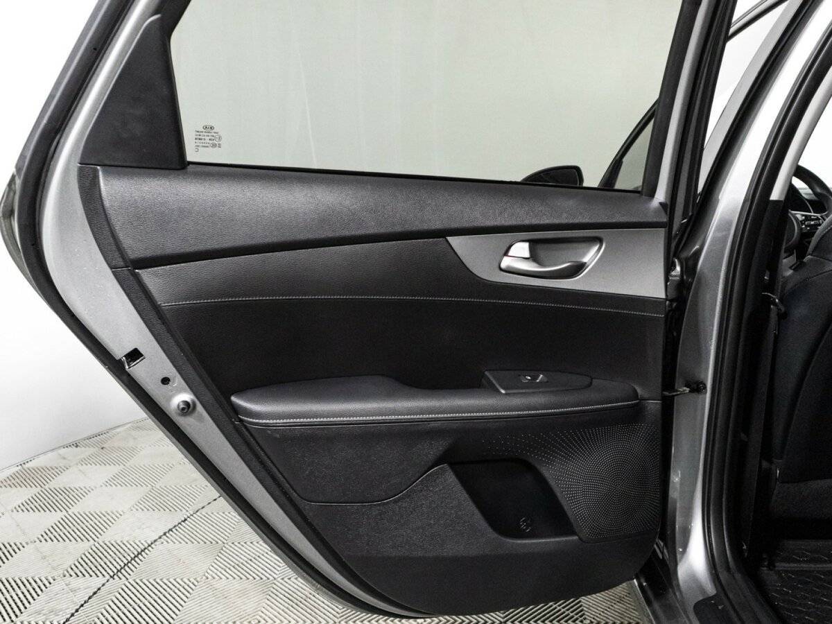 Kia K3 с пробегом — 2020 год. Фото: #25