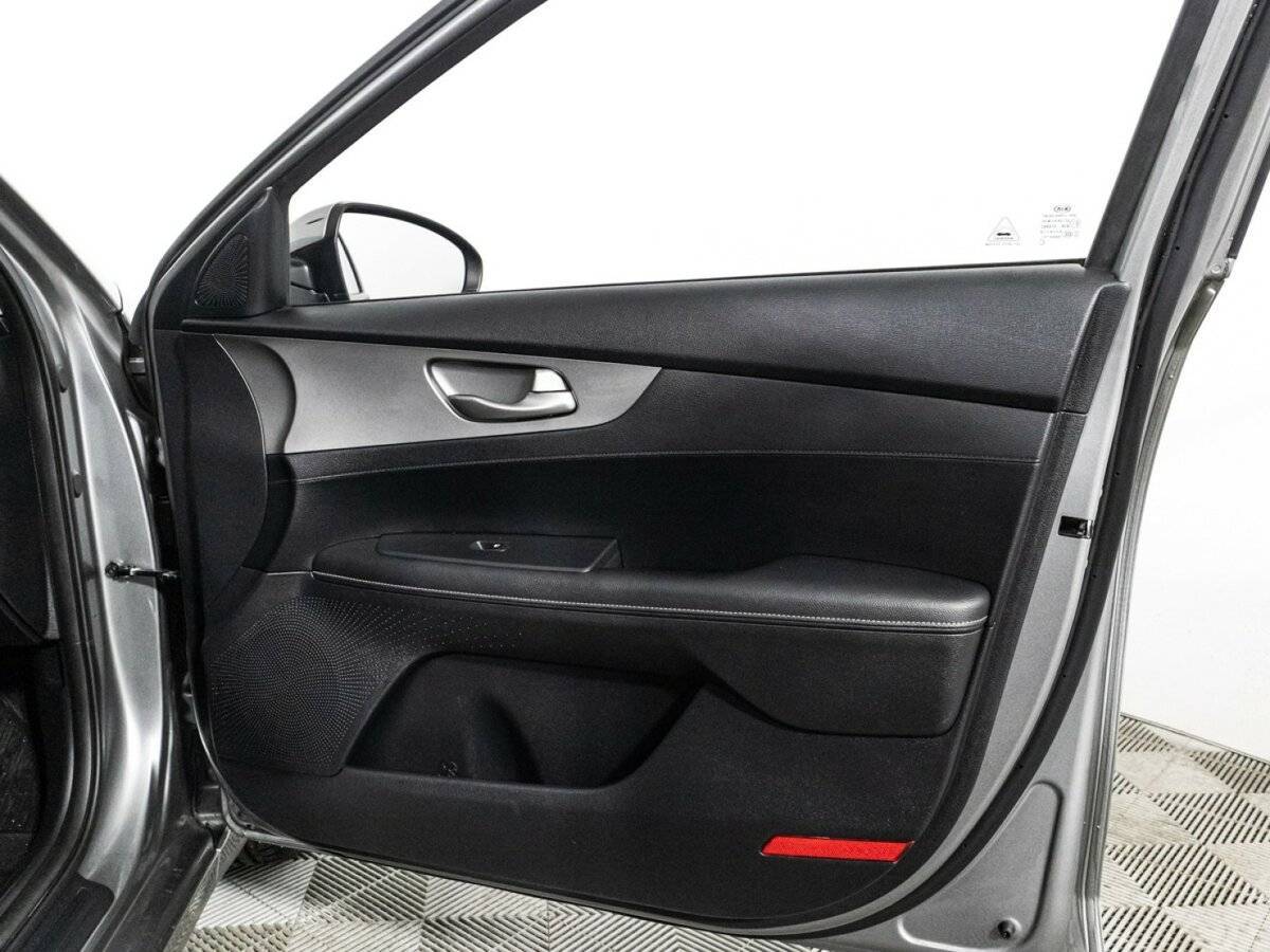 Kia K3 с пробегом — 2020 год. Фото: #27