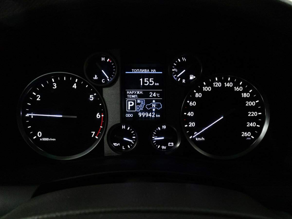 Lexus LX с пробегом — 2013 год. Фото: #11