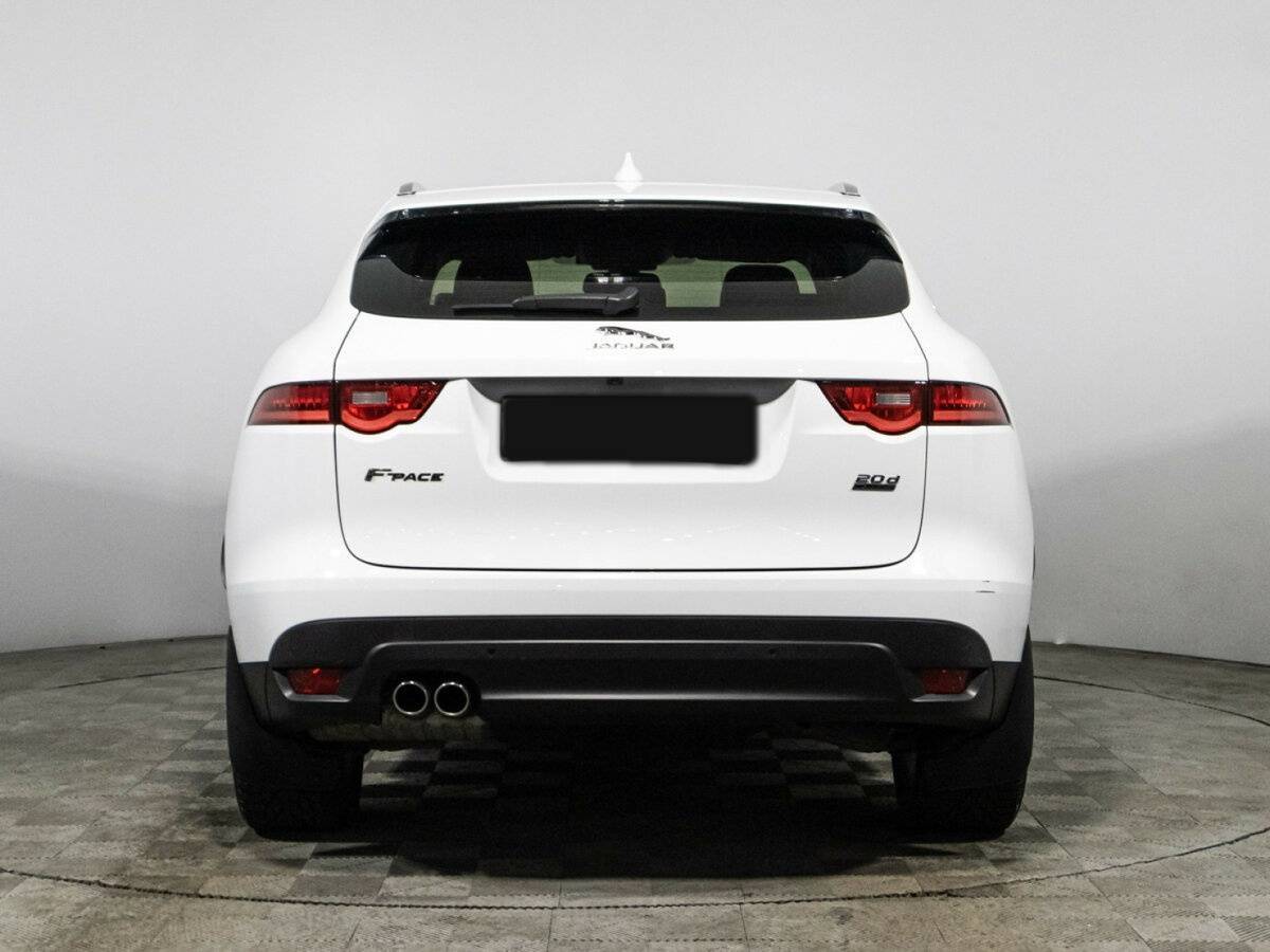 Jaguar F-Pace с пробегом — 2017 год. Фото: #5