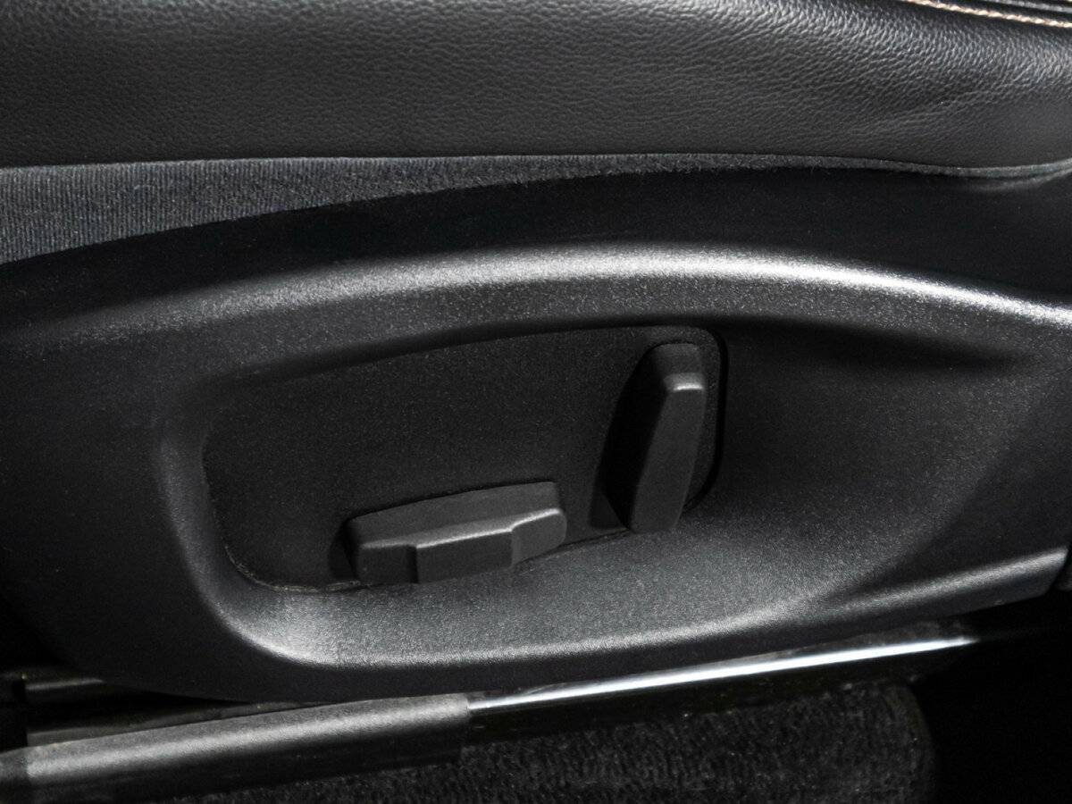 Jaguar F-Pace с пробегом — 2017 год. Фото: #16