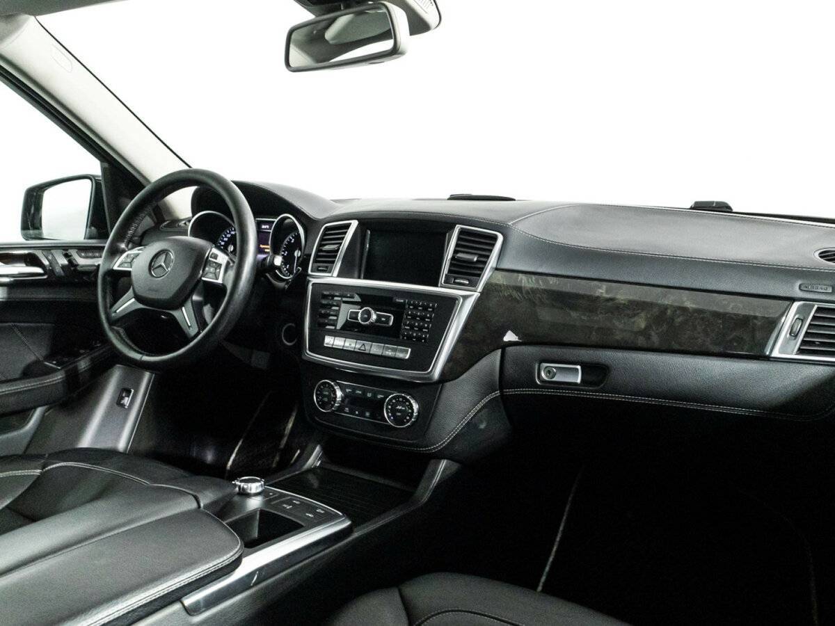 Mercedes-Benz GL-Класс с пробегом — 2014 год. Фото: #6