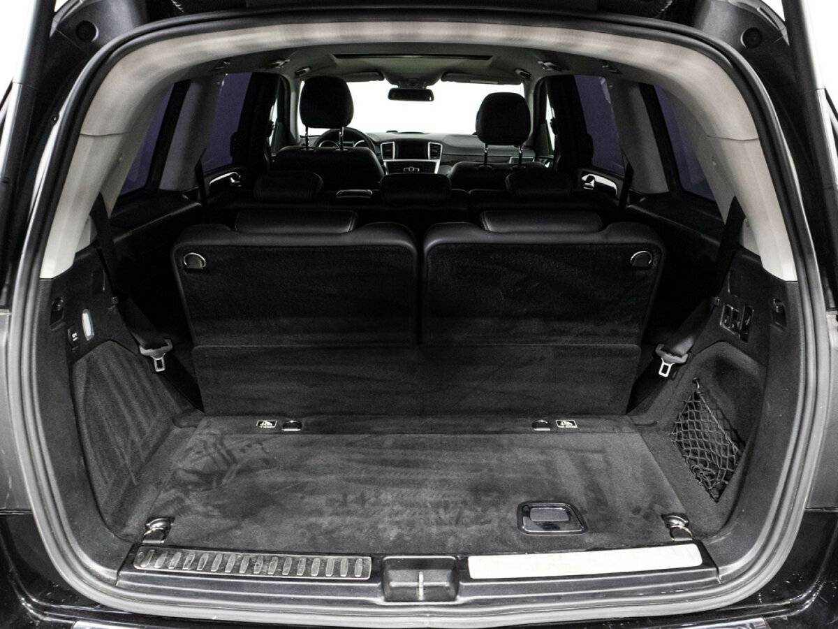 Mercedes-Benz GL-Класс с пробегом — 2014 год. Фото: #12