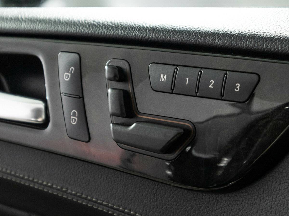 Mercedes-Benz GL-Класс с пробегом — 2014 год. Фото: #17