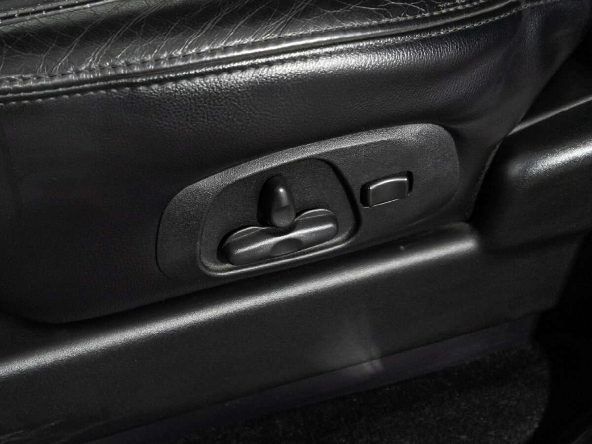 Mitsubishi Pajero с пробегом — 2007 год. Фото: #18