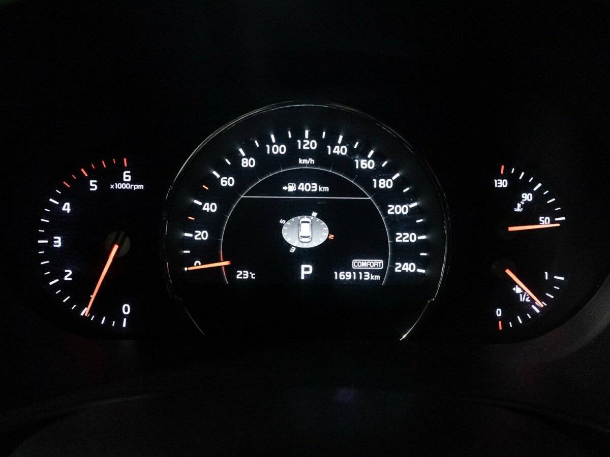 Kia Sorento с пробегом — 2018 год. Фото: #11