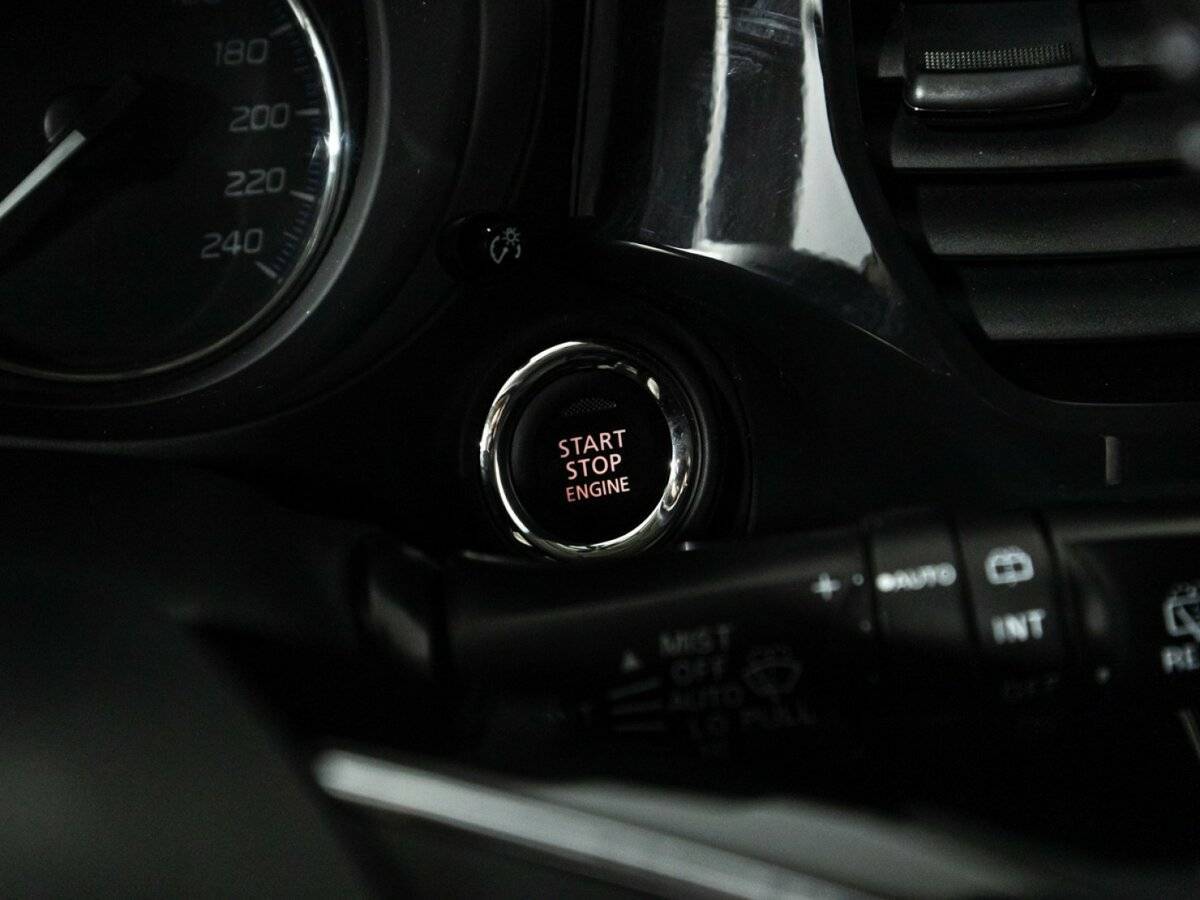 Mitsubishi Outlander с пробегом — 2020 год. Фото: #14