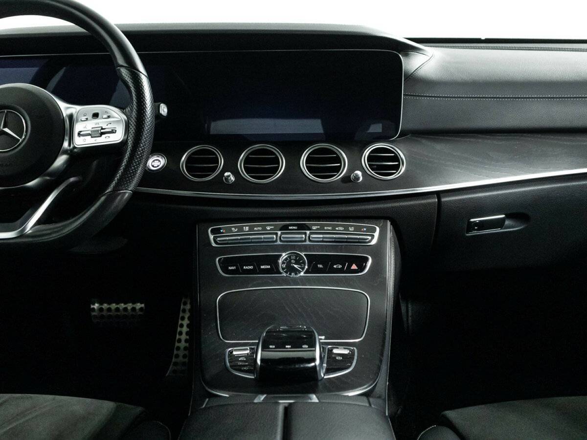 Mercedes-Benz E-Класс с пробегом — 2018 год. Фото: #13