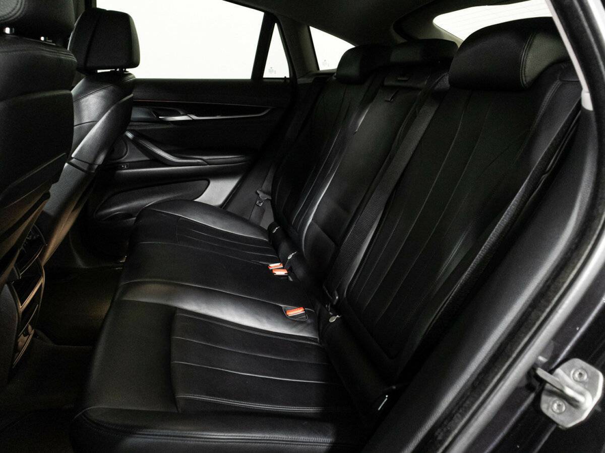 BMW X6 с пробегом — 2014 год. Фото: #9
