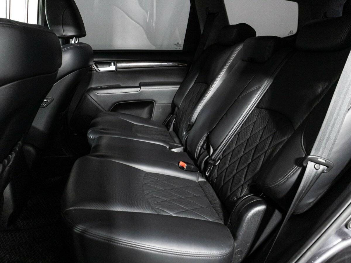 Kia Mohave с пробегом — 2019 год. Фото: #9