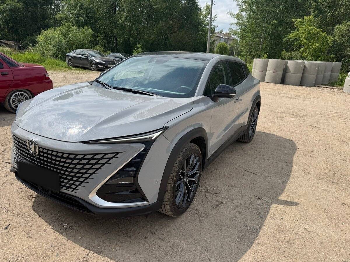 Changan UNI-T с пробегом — 2023 год. Фото: #1