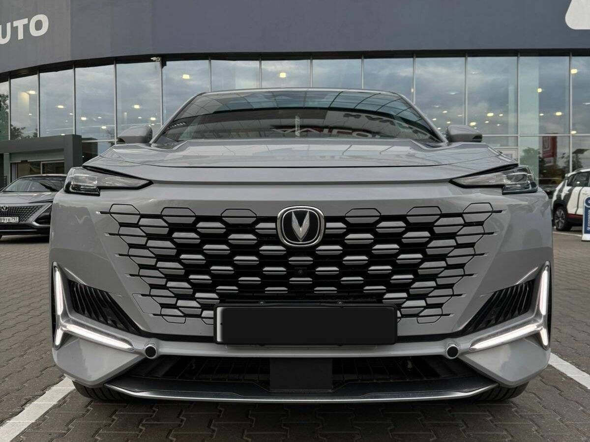 Changan UNI-K с пробегом — 2022 год. Фото: #4