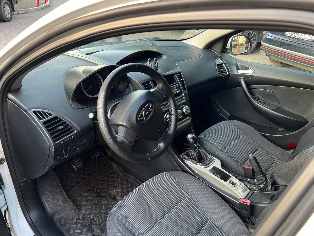 Chery M11 (A3) с пробегом — 2010 год. Фото: #6